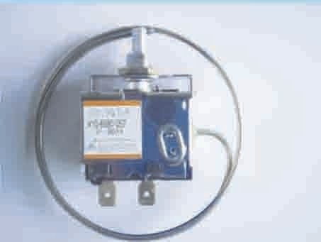 -40°C — +36°C 500mm Saginomiya Ranco thermostats A10-6580-057 d'un congélateur de thermostat de série