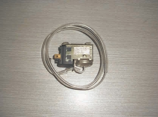 thermostats de congélateur de série de 110-250V Robertshaw utilisés pour le réfrigérateur, congélateur RC72635