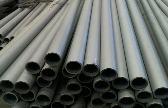 Tubes étirés à froid sans couture ASTM A179 de condensateur d'acier à faible teneur en carbone